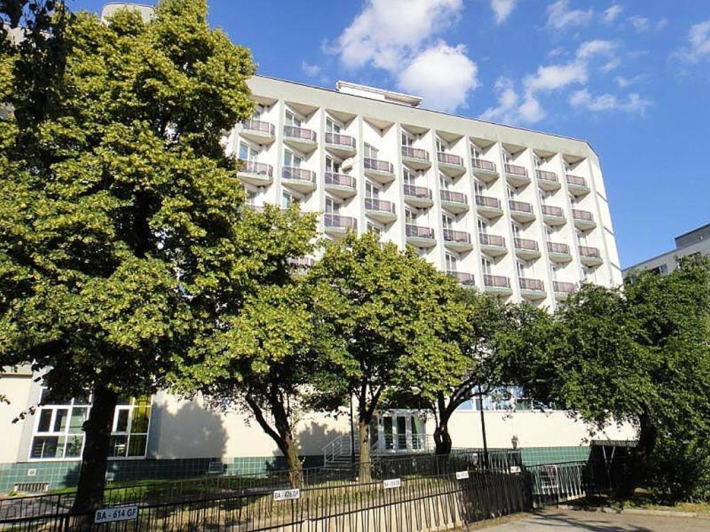 Hotel Modena Bratislava Exterior photo
